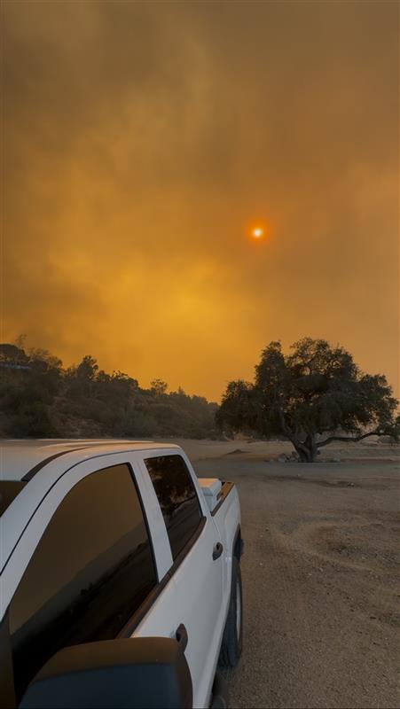 PasadenaFire-OrangeSky